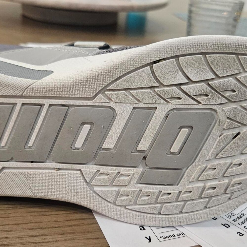 Otomix M700 Training Gym/Workout Cross-Trainer Shoes Womens 8 Grey & White - Picture 5 of 16